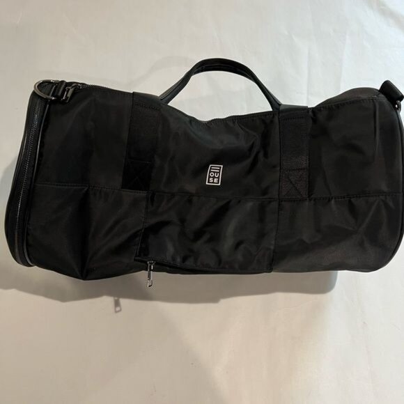 HOUSE ID Duffle Bag in Black - Picture 6 of 6